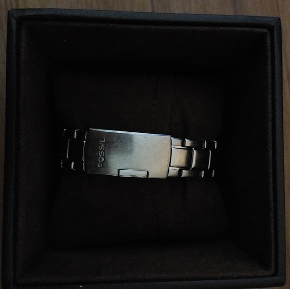 Fossil woman's watch - Picture 2 of 4